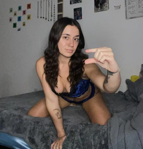 Little dick losers like you aren’t my type