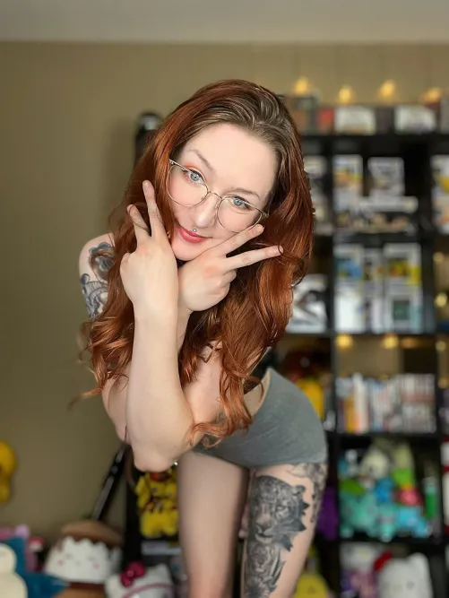 you probably can’t tell I’m thinking about getting my ass spanked till it’s beat red, huh? :3