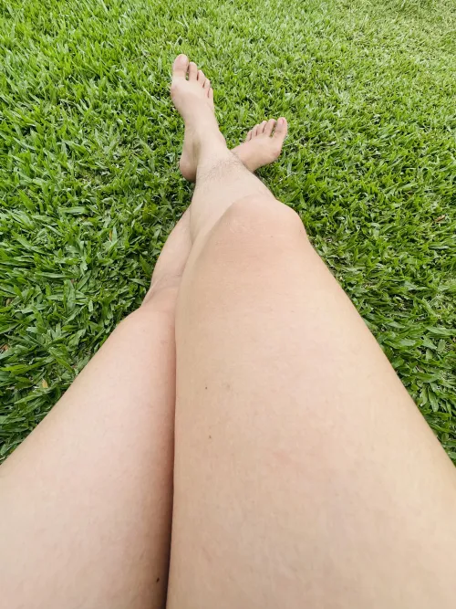 i love my hairy legs