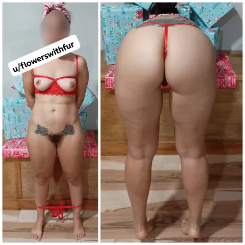 Naughty el(f) needs her Santa spankings