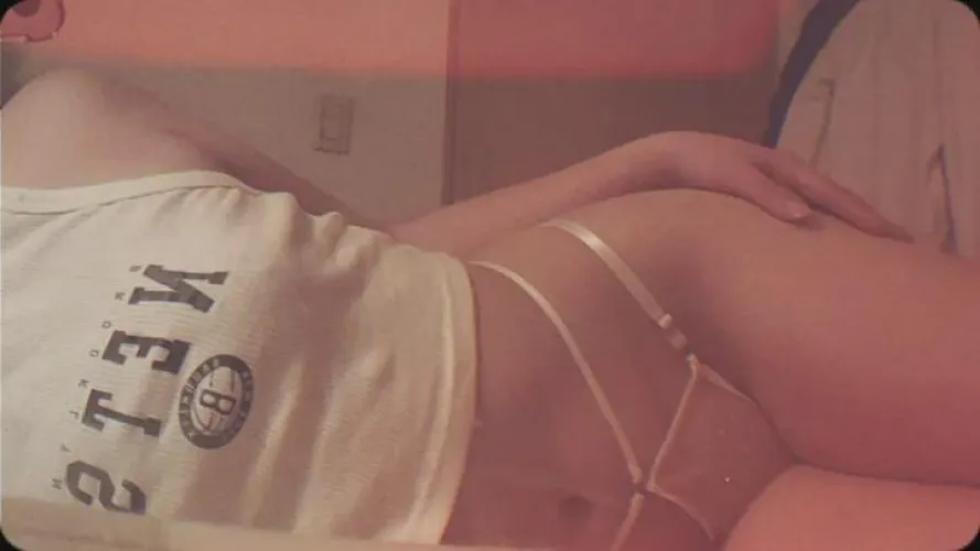 estoy muy caliente necesito ayuda 💦