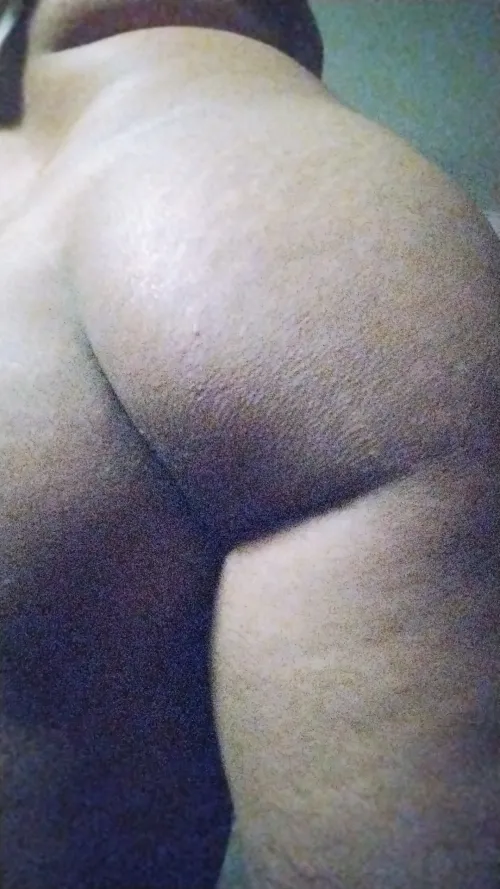 I am new to this to whom is my ass accurate to and any dom for me?