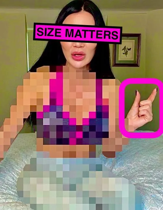 Jasmine Jae would never- EVER- get with a little shrimp like you, whiteboi. She has her priorities in order.