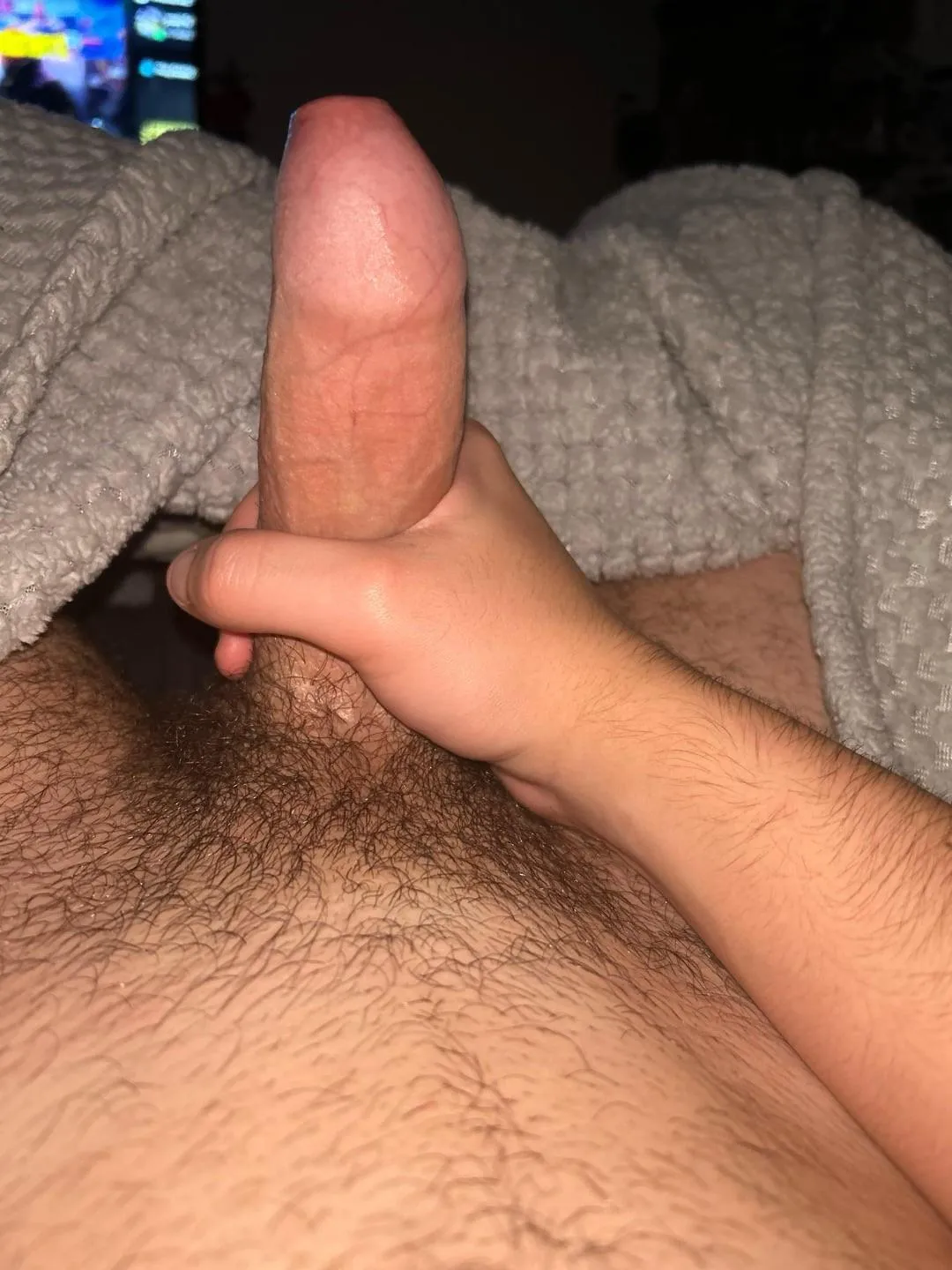 19 [M4F] Davenport im a virgin and im willing to drive but not trying to just do it with anyone