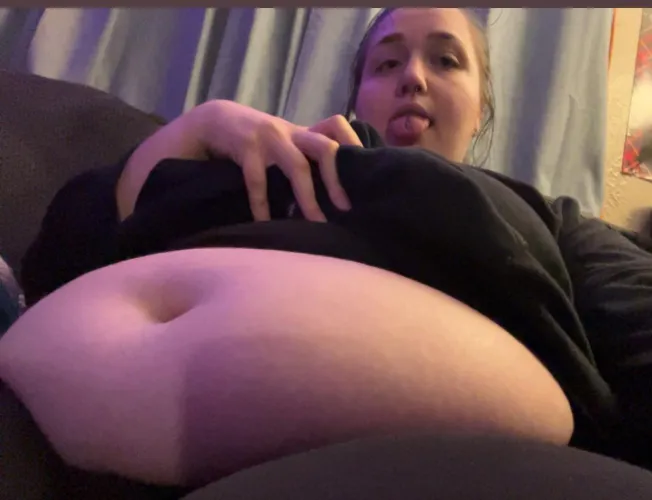 doing a pizza and wings stuffing tn 🤤😙