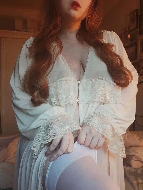 Good doll getting ready