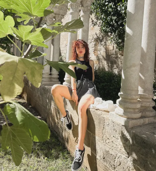 how do you like my slim legs in this skirt