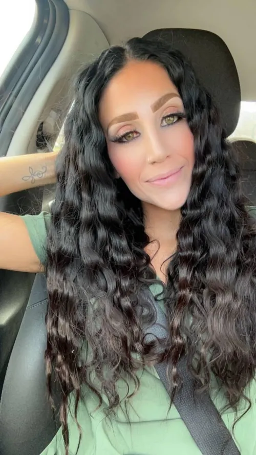 Would you use a condom or raw if you had the chance to fuck me?