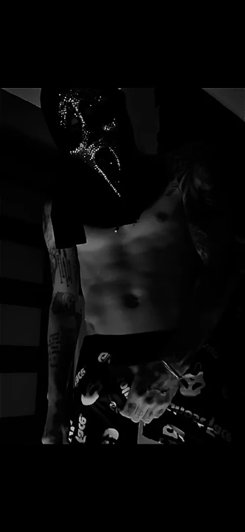 Make sure to CUM and check out my page. No money required to subscribe. 😘