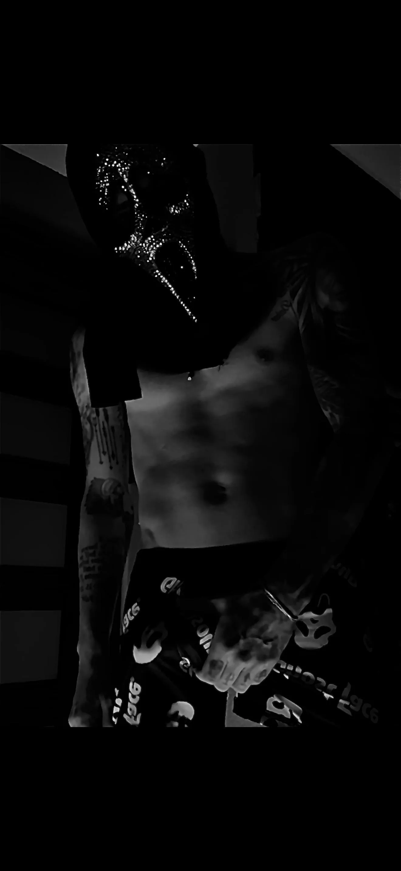 Make sure to CUM and check out my page. No money required to subscribe. 😘