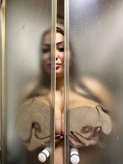 Come with me to the shower