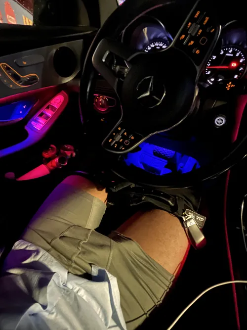 22, horny af in my car, hmu sc: halimabal insta: halimabal14 (preferably)