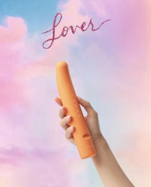 with every guitar string scar on my hand 🥺🥹💖