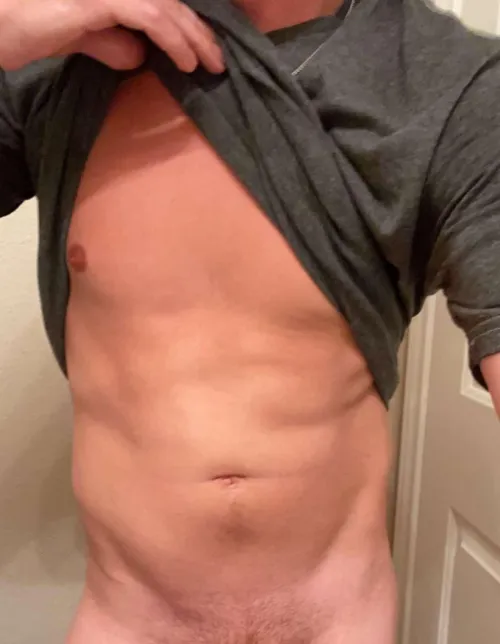 BWC staying in town this week. More pics of me on my profile