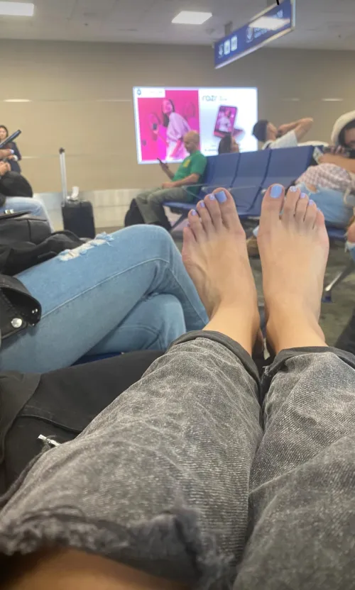 I saw too many people looking at me, would you say something to me?