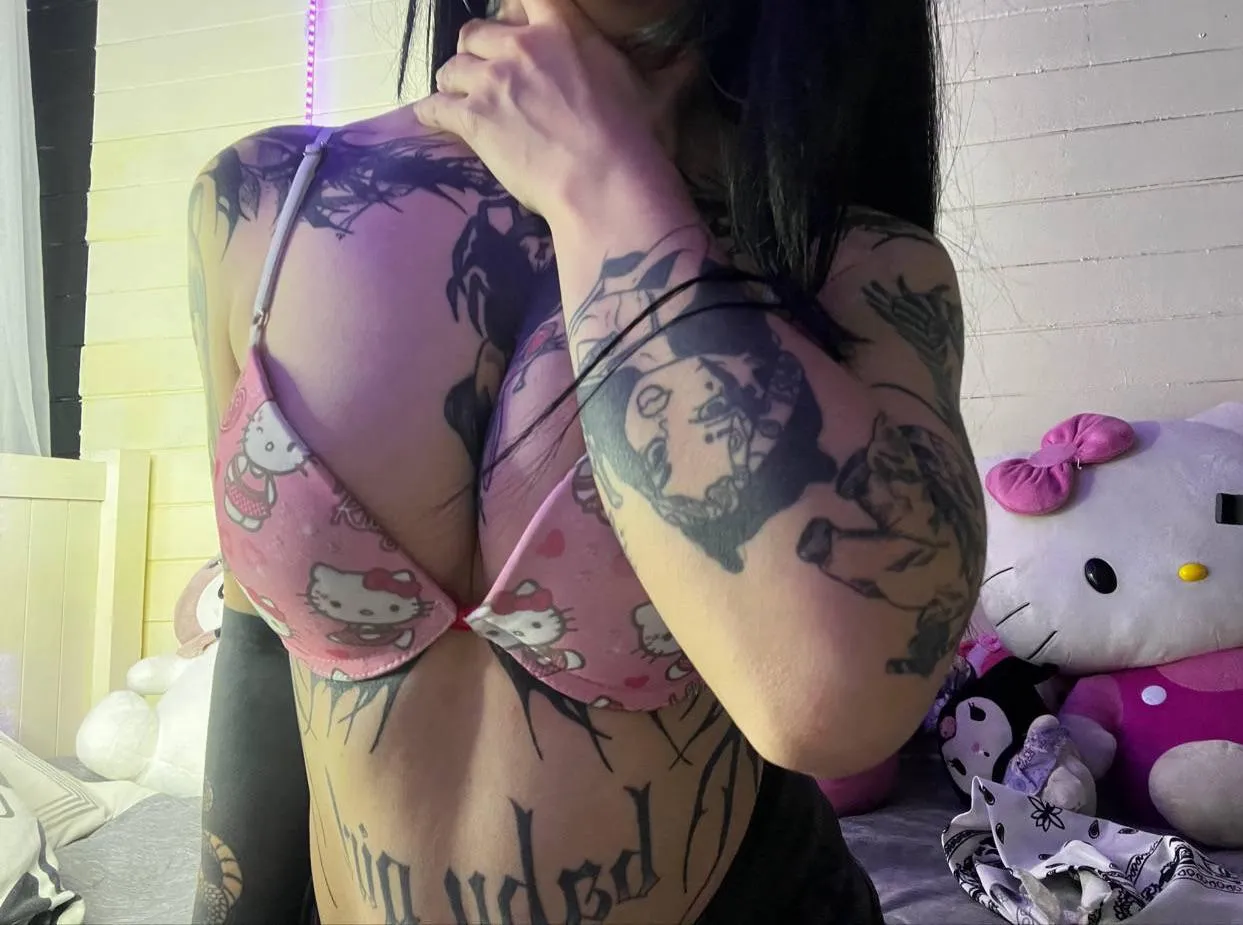 taken but tempting hotwife mood