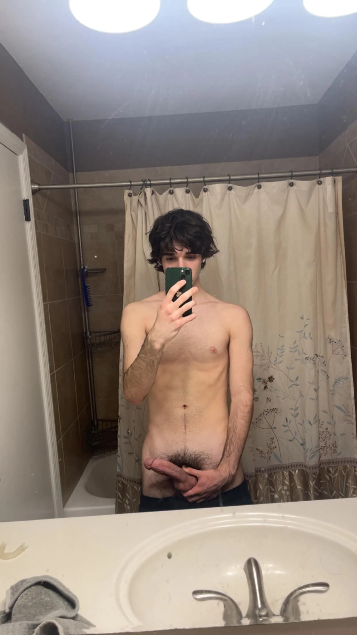 [18] hairy hs cock