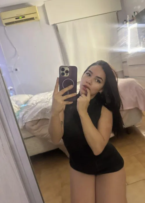 22 [F4M] add sarahgretsx im still here