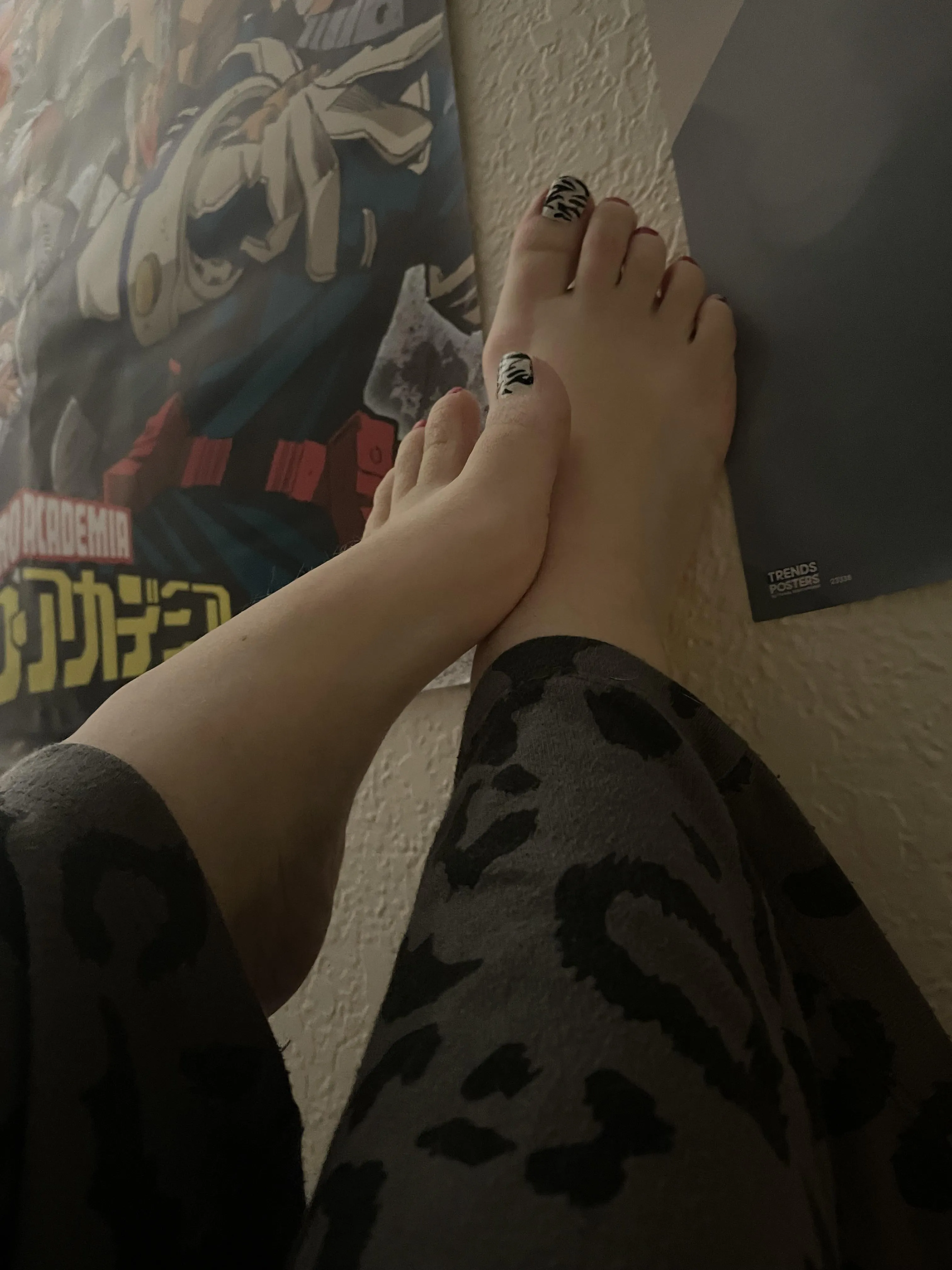 ive never given a footjob before
