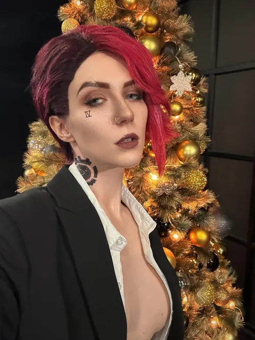 Vi [Arcane] by (Miakanayuri)