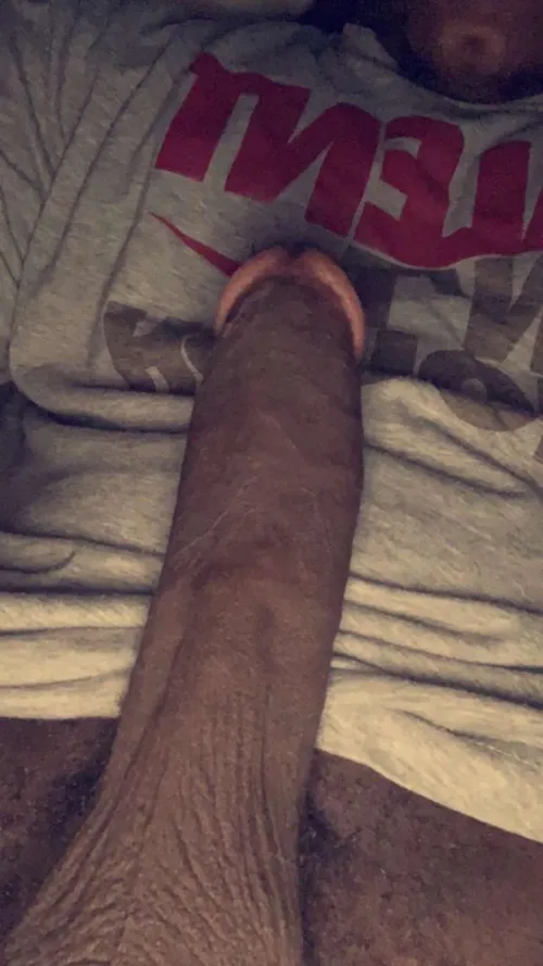 24 top. Looking for a horny thick bottom. Snap: htalib98