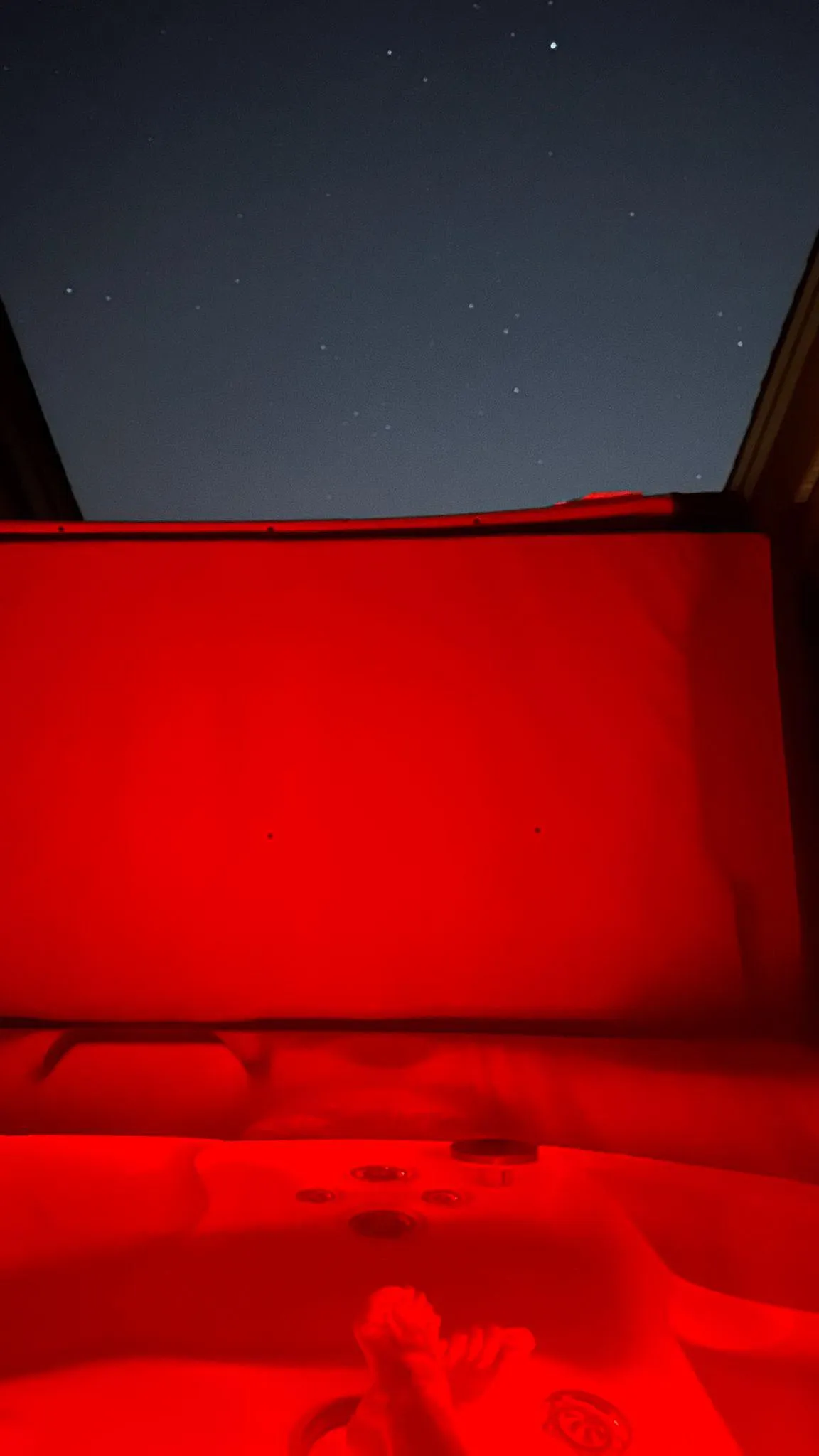 40 [M4F] Forget Netflix and chill, let’s hot tub and chill