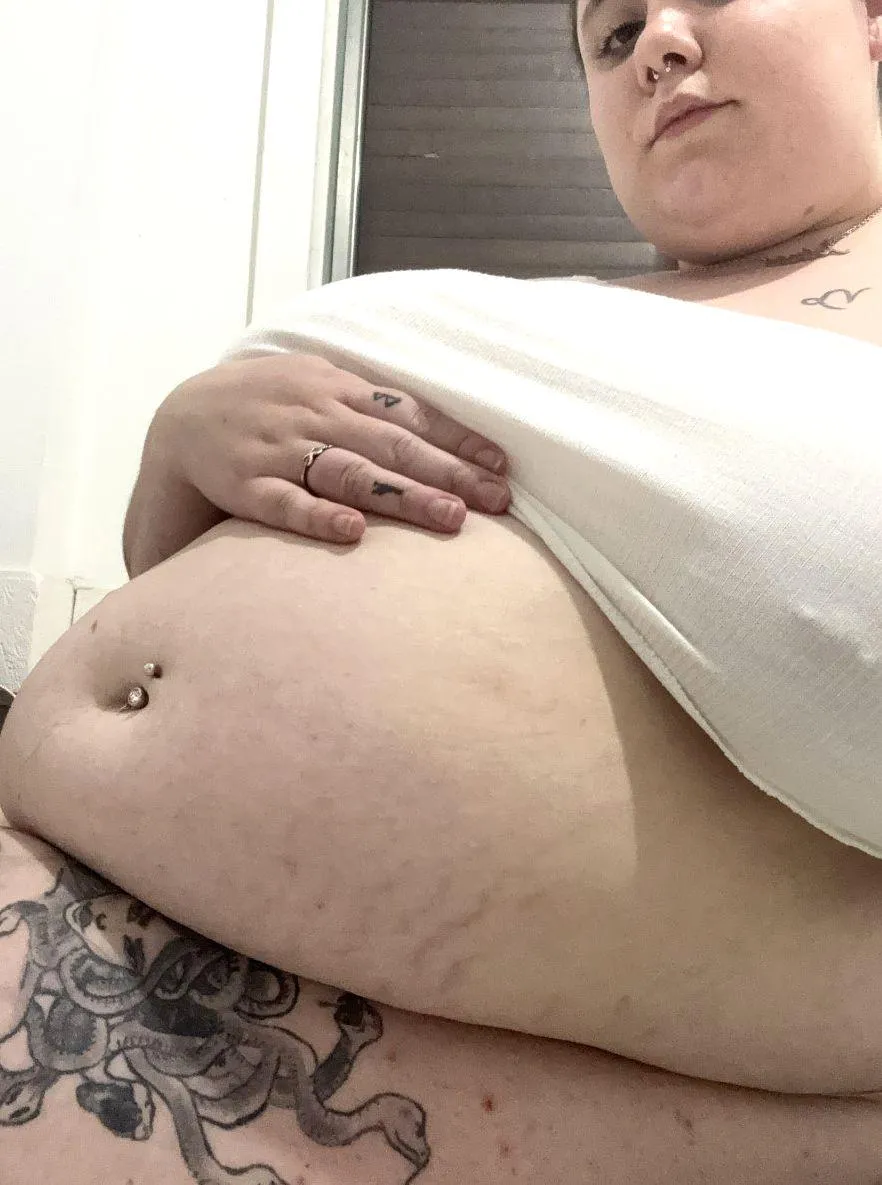 If my hanging belly is this cozy, why would I ever leave the couch?