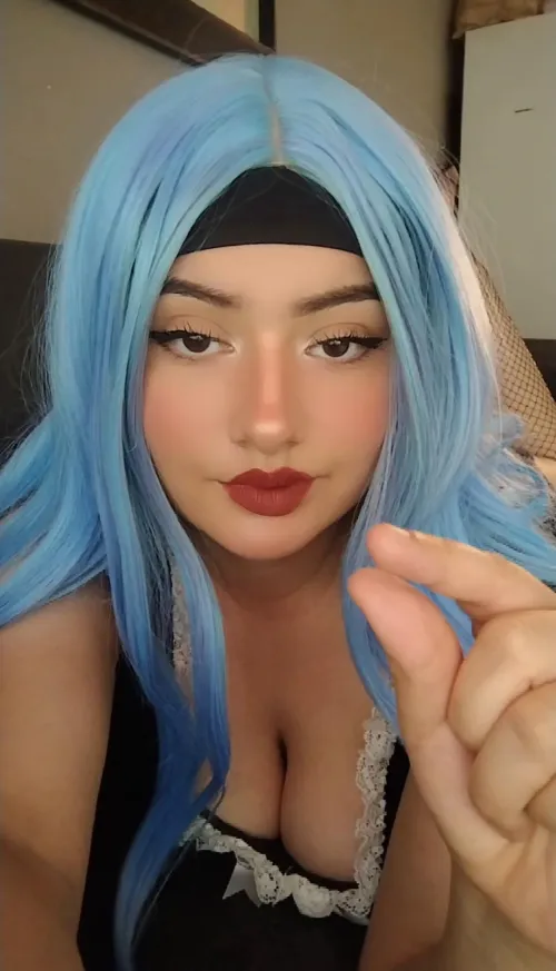 Sometimes I forget you even have something there… it’s that easy to ignore.🙄🤏🏻