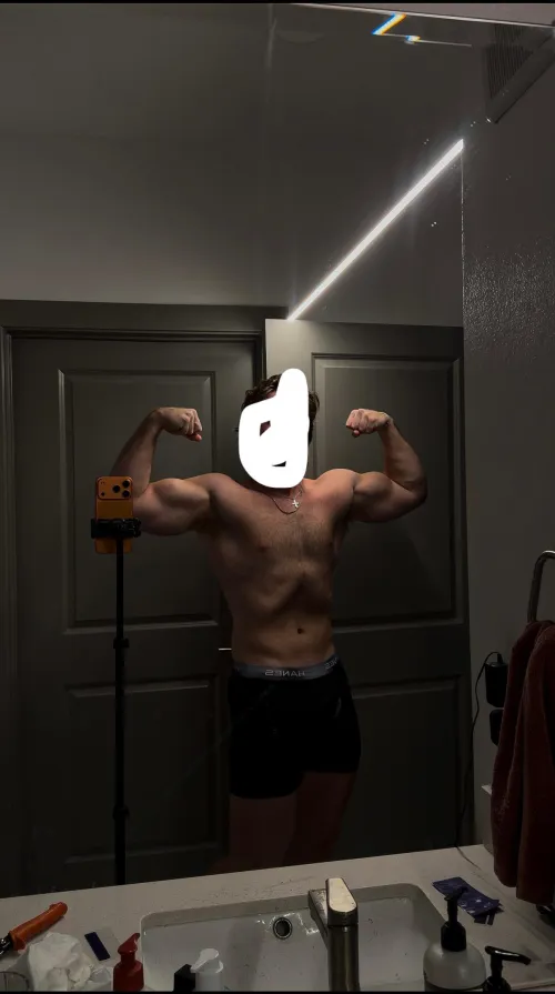 Williamson : 23m, who’s free tonight to chill?