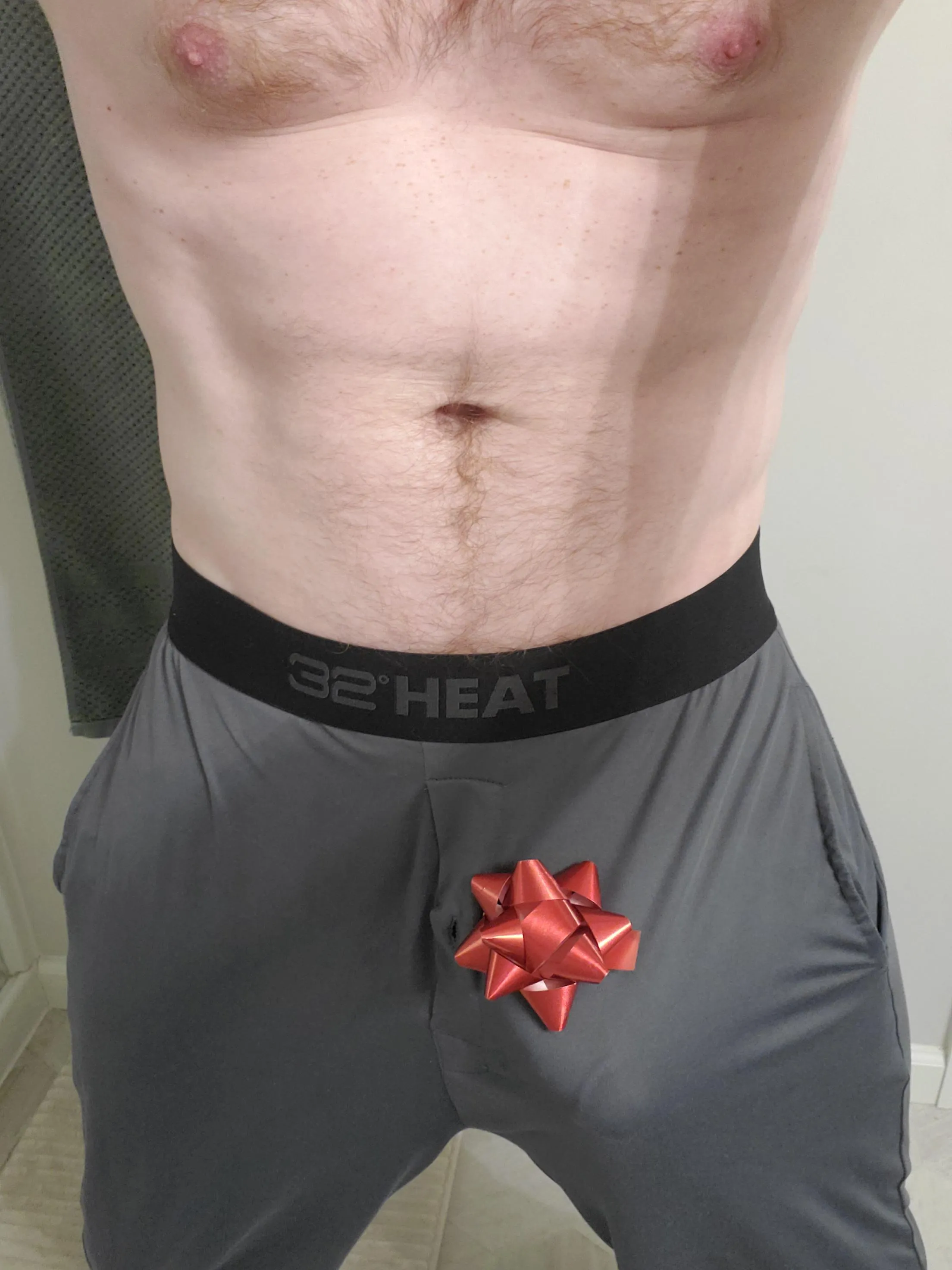 [34] Santa dropped off a gift for you. Open it and see if you like it