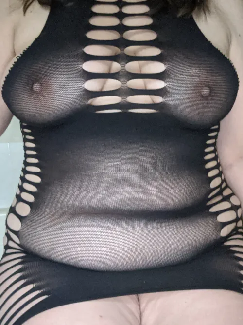 Denver milf was naughty so Santa is going to do anything he wants. Any couples want to chat?