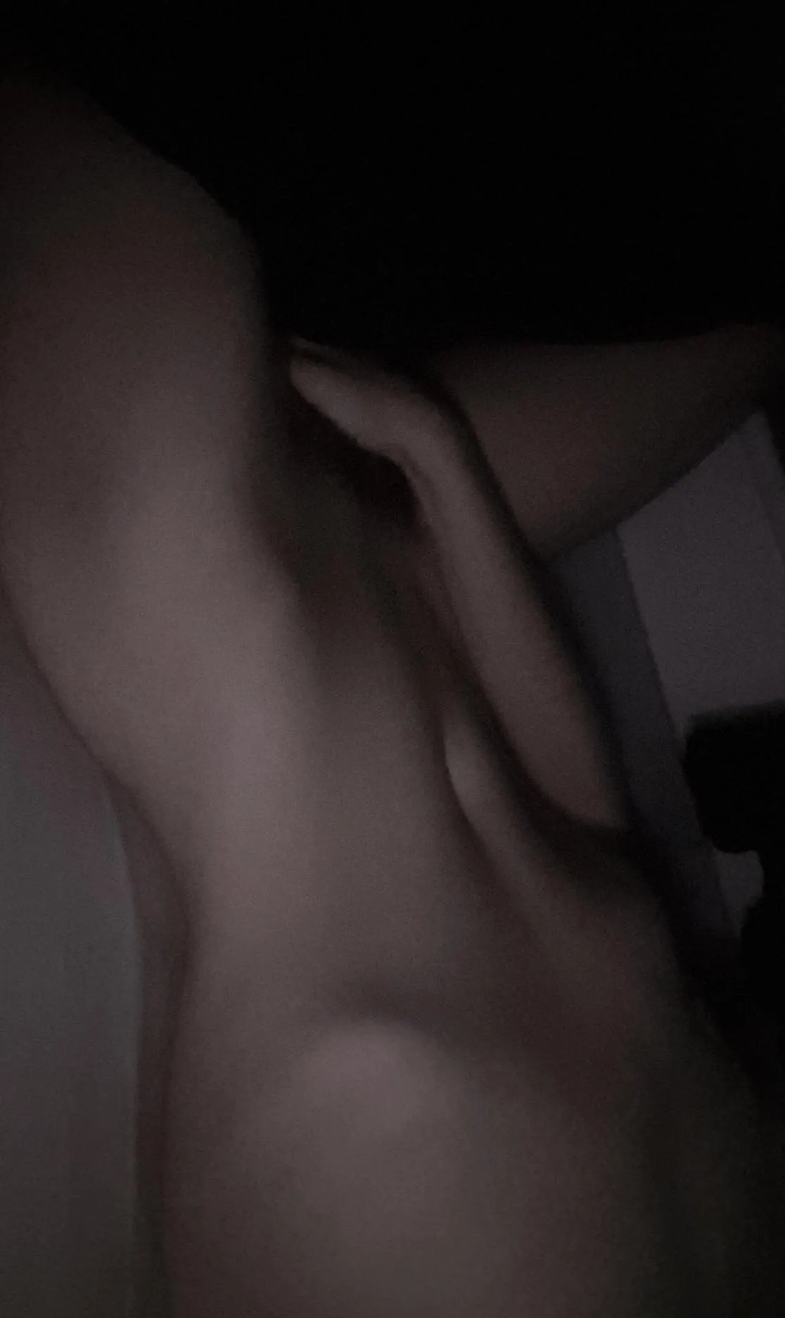 Hmu I need friends 🧟 :33