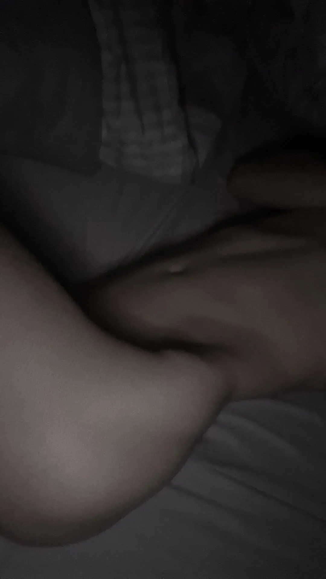 Make me your little kitty <3 🧟