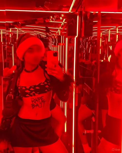 When subtle hints don’t work, have to spell it out for the slow ones 🎄[26 f]