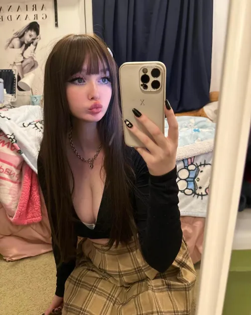 does this deserve a rating or ur tongue first? 👀