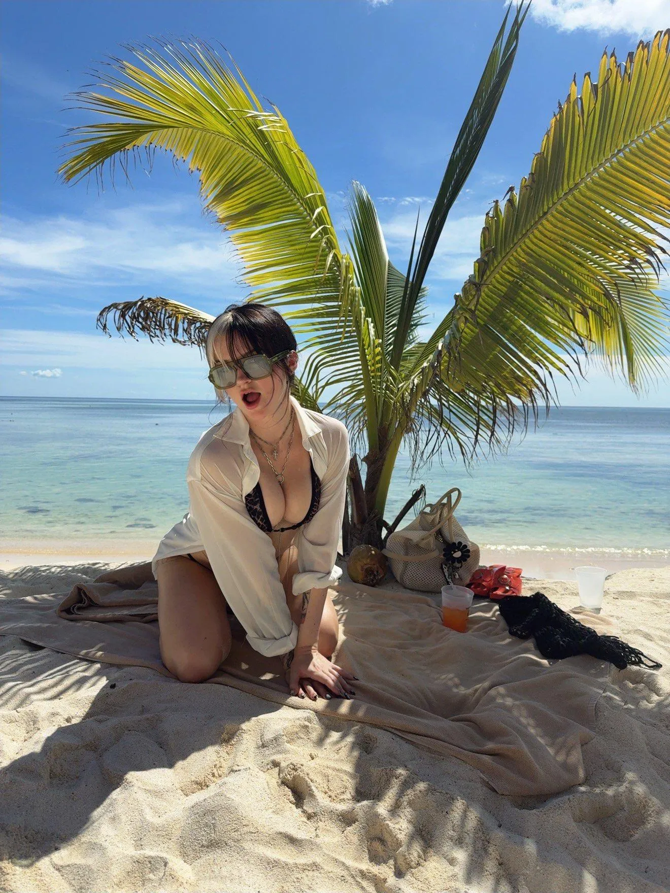 suns out, boobs out (kinda)