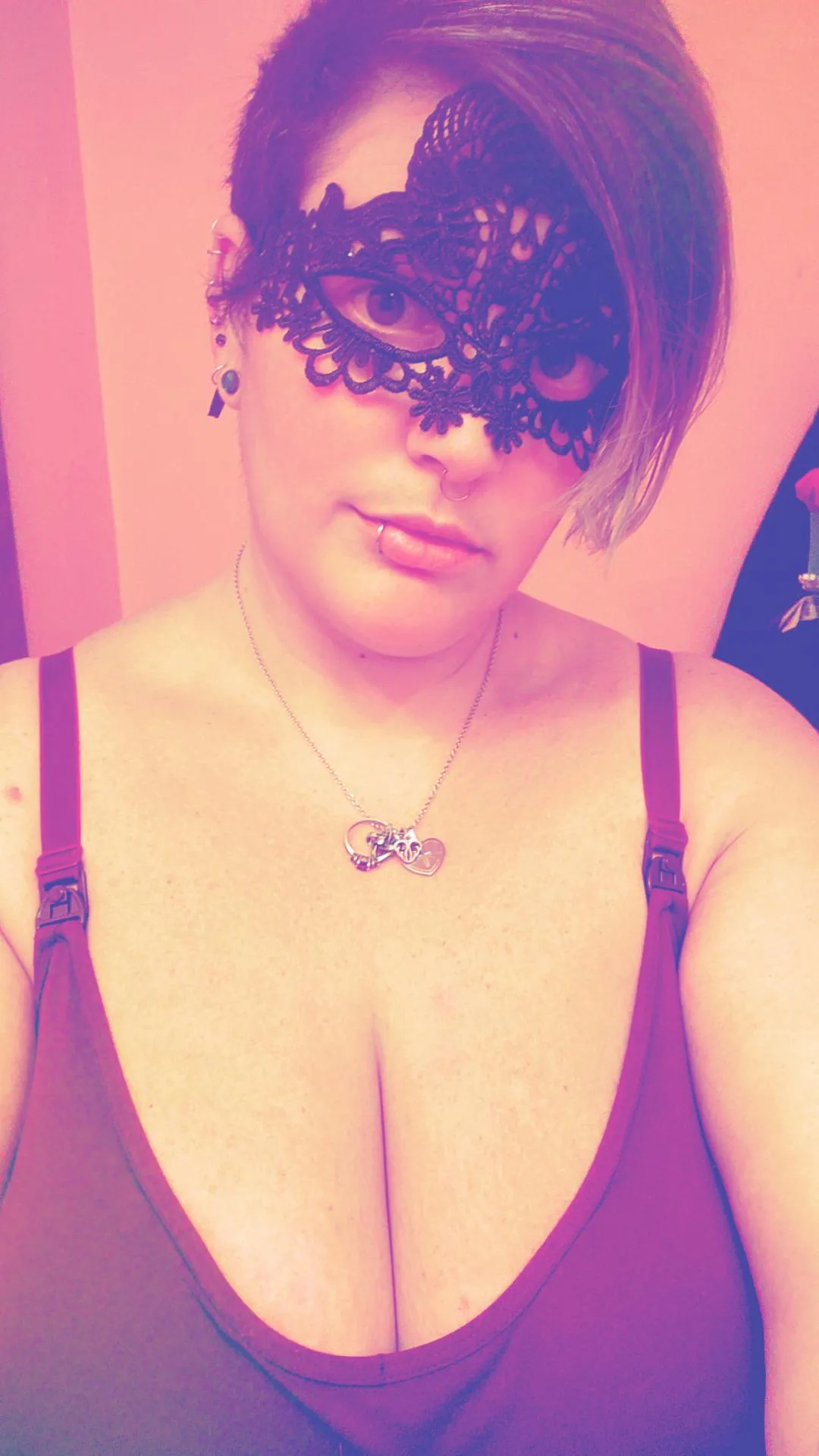 Almost Christmas🎄 and my birthday🎂! Good boys get to sending as you love to do🤑😈