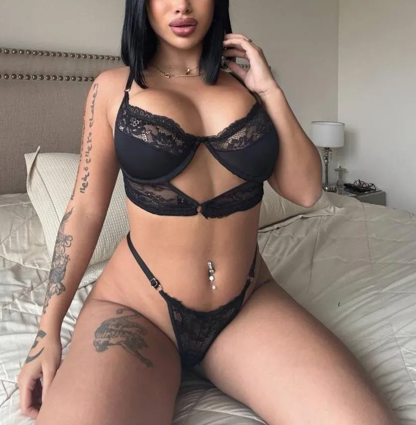 20 F4M i have nobody to play with r u free