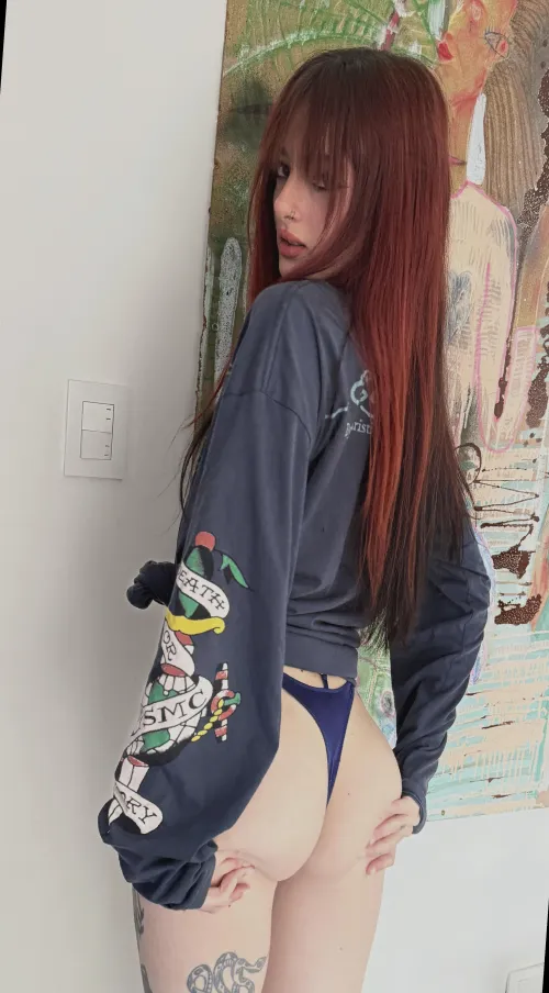 19 F4M show personality. lnstgmr: lunaromes