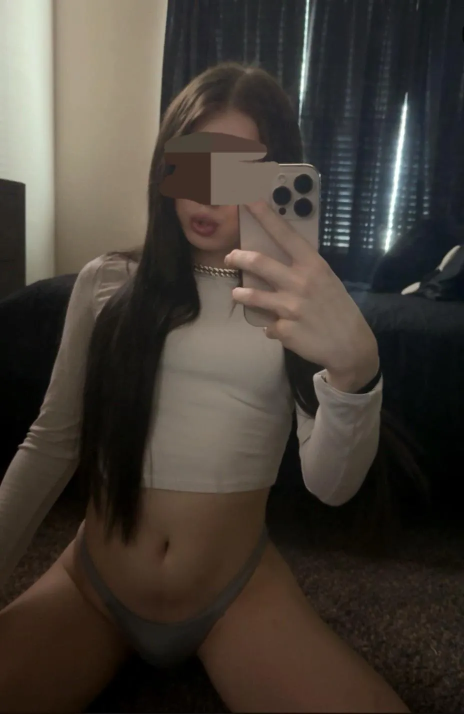 Anyone wanna rp as my brother / father?