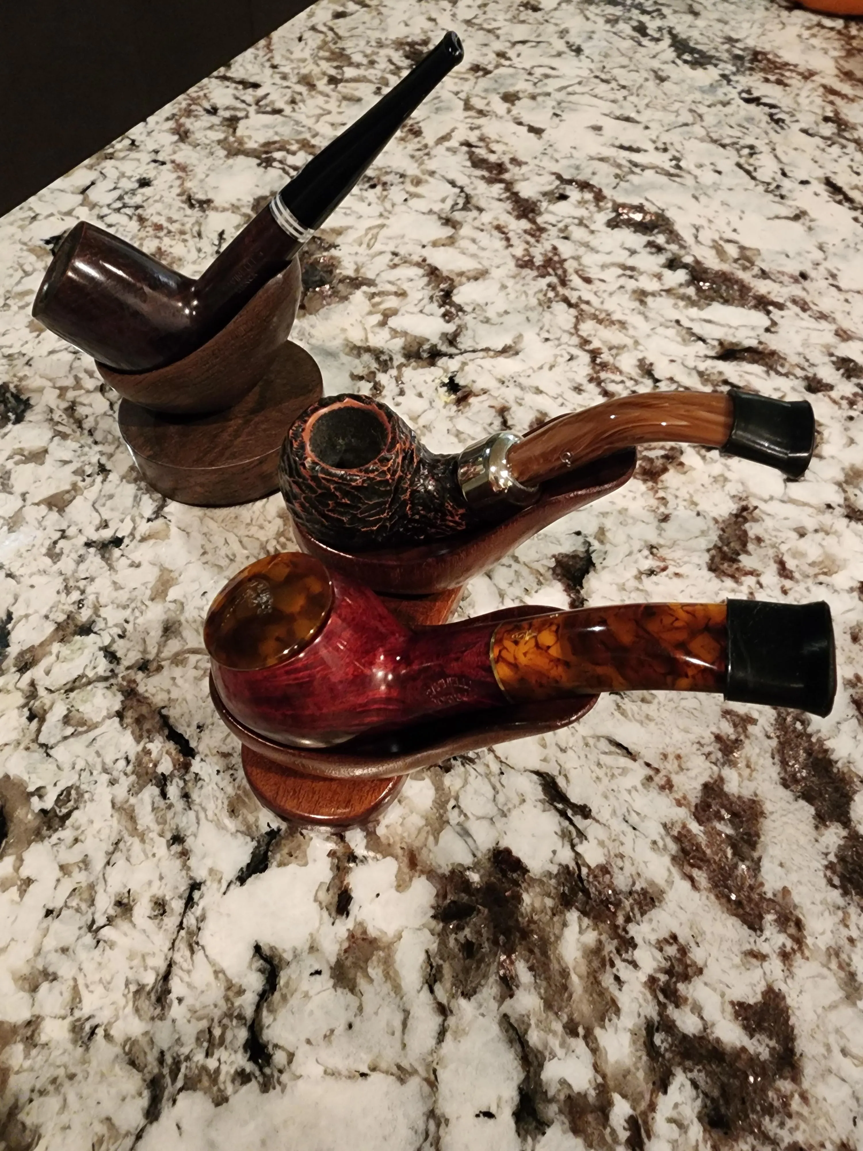 Happy New Year! I did not own a tobacco pipe until 2025