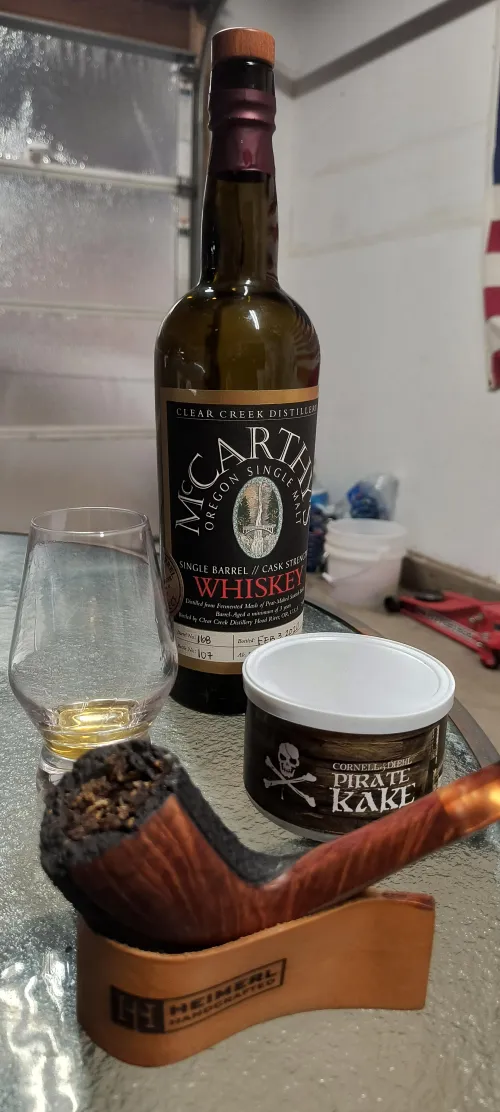 Rounding out the night, with a new to me tobacco