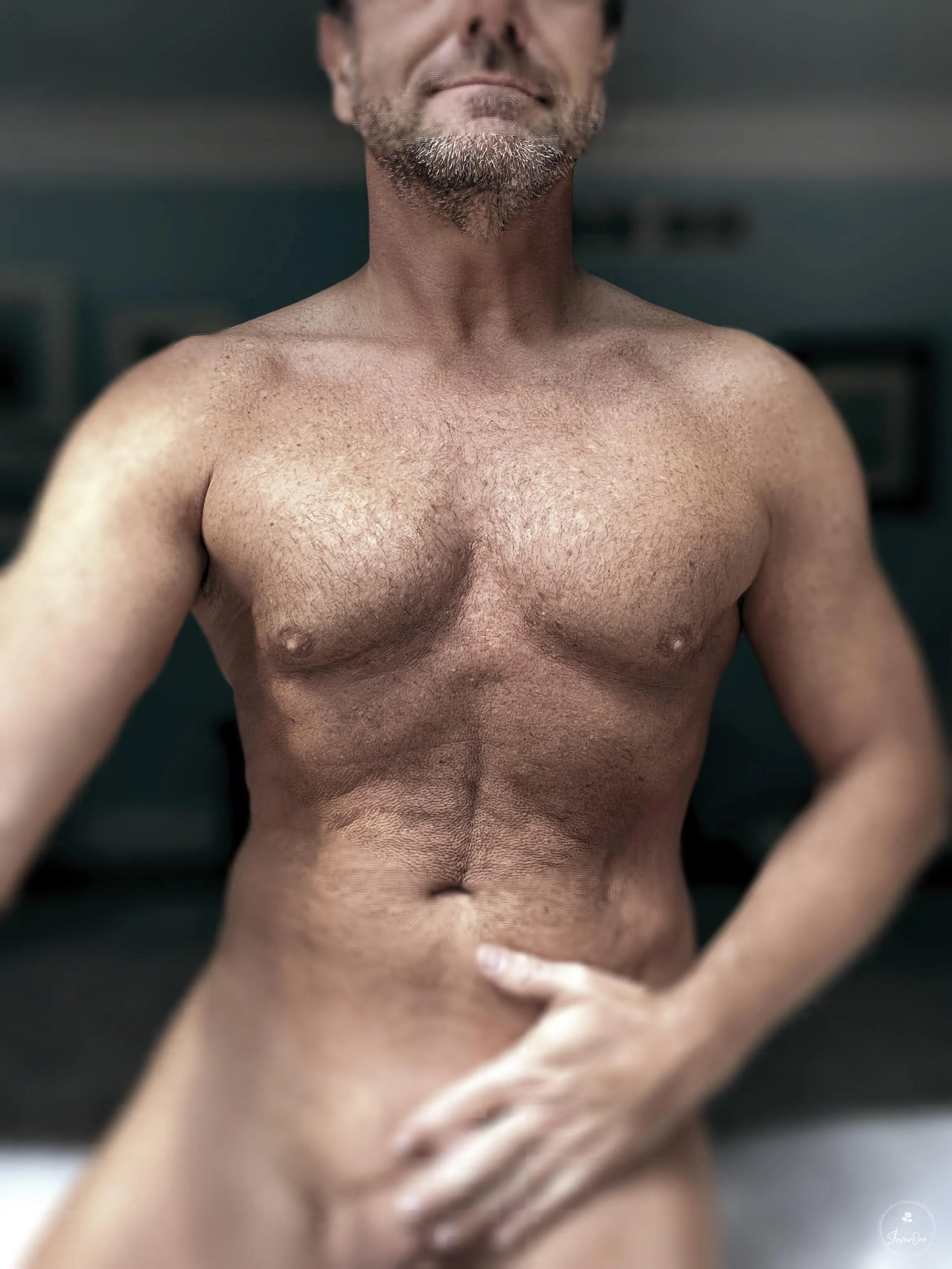 I just wanna know what blurs and what is clear to see…🎶🎶