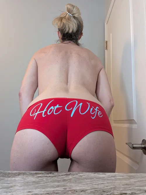 Loving these panties... Ready to play