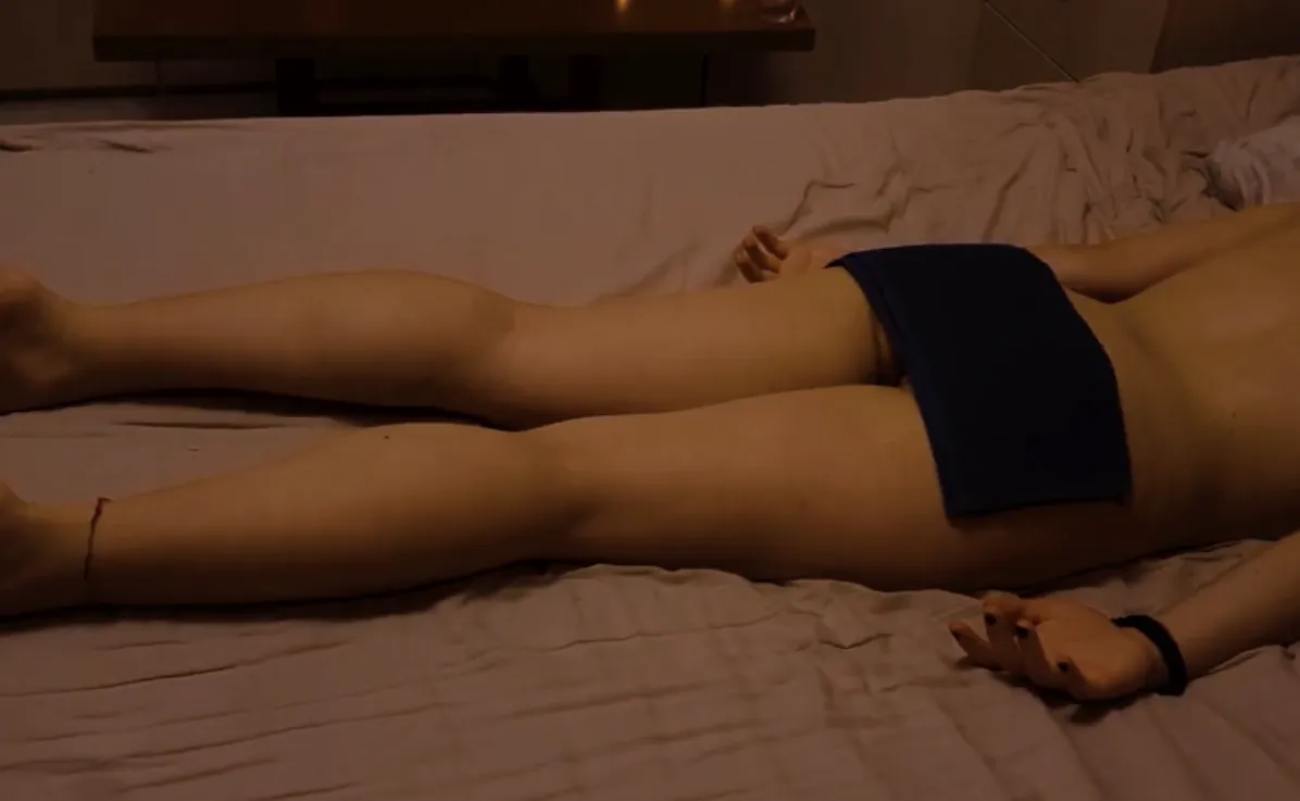 39 [M4F] A proper sensual massage with clear boundaries (Tantric/Swedish/Sensual)