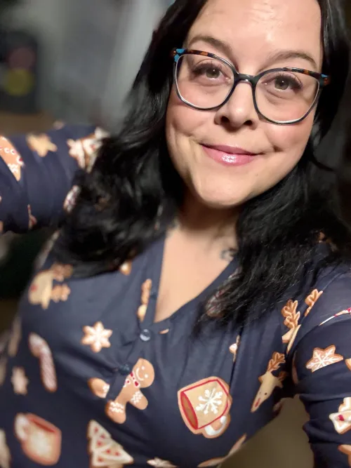 43 years old and still believing in Santa Claus