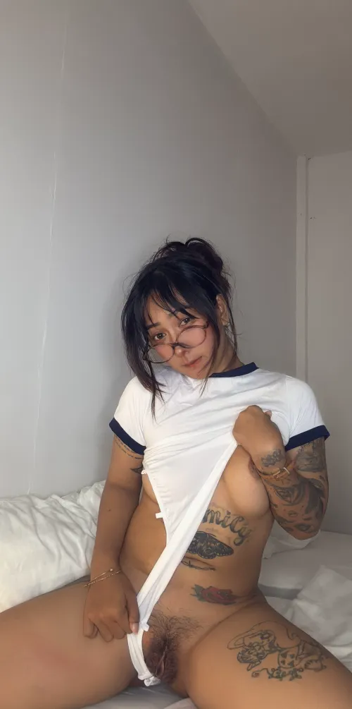 Lost in my bush tongue swirling sounds insanely hot babe