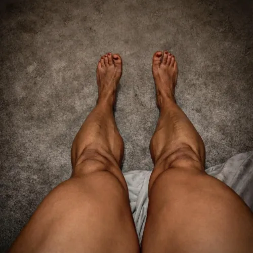 Mommy needs a foot rub, are you feeling brave?😏