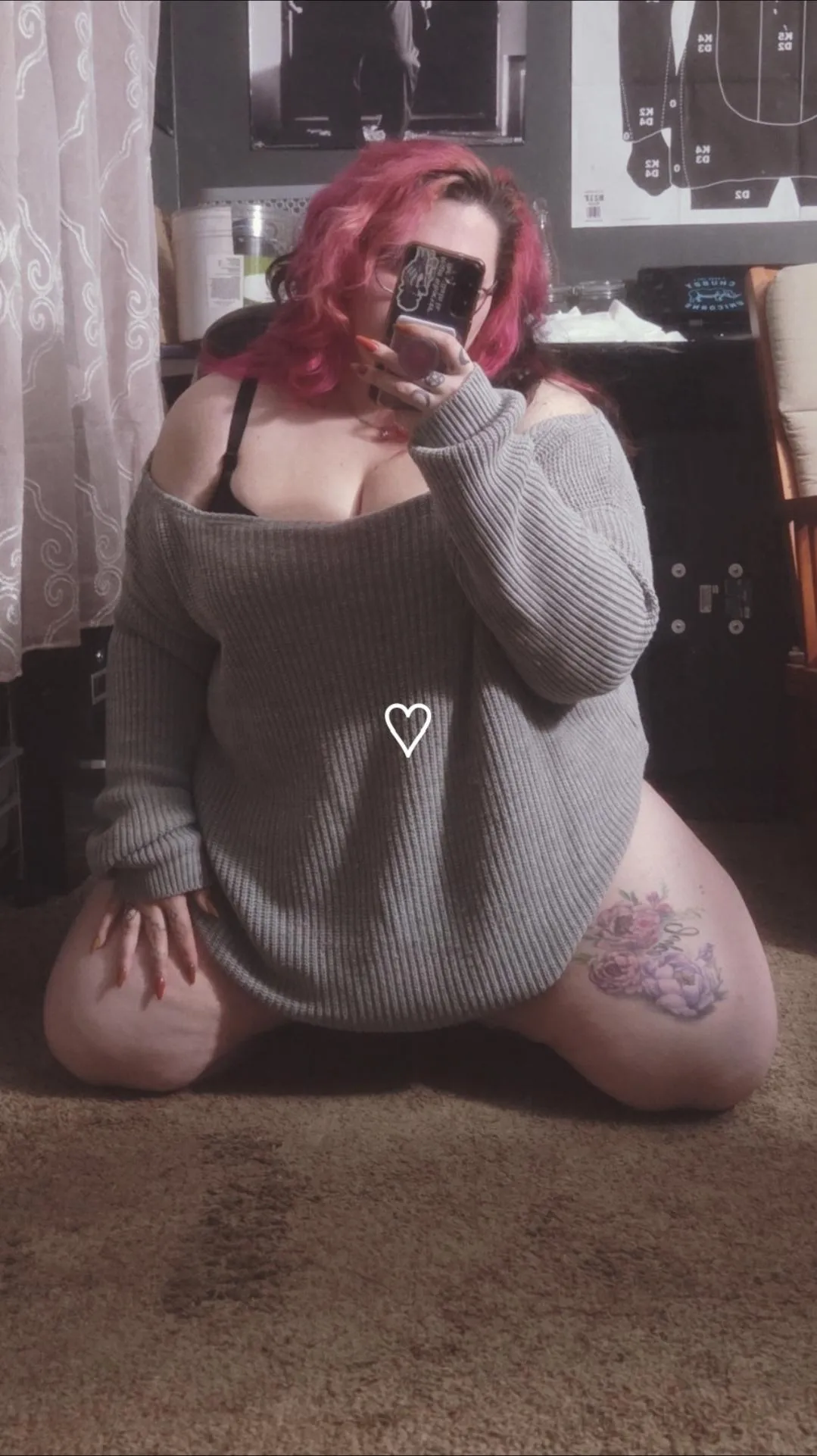 On my knees, but not for prayer. 🩷