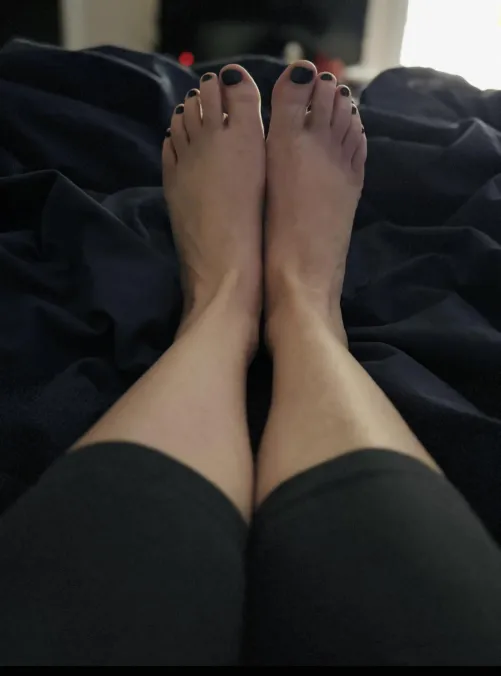 These cute feet are going shopping and spending your money today. You might as well start sending now because I plan on making you spoil me all day. [oc]